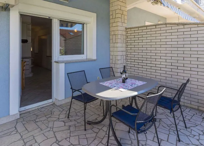 One-bedroom In Crikvenica Xvi * 茨里克韦尼察