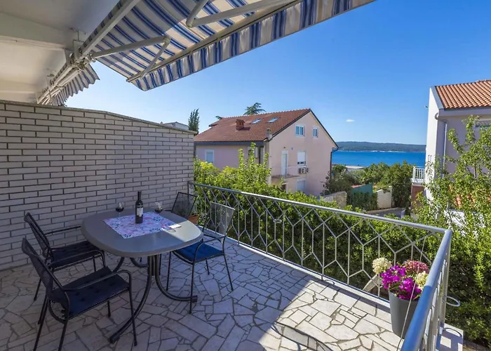One-bedroom In Crikvenica Xvi 茨里克韦尼察