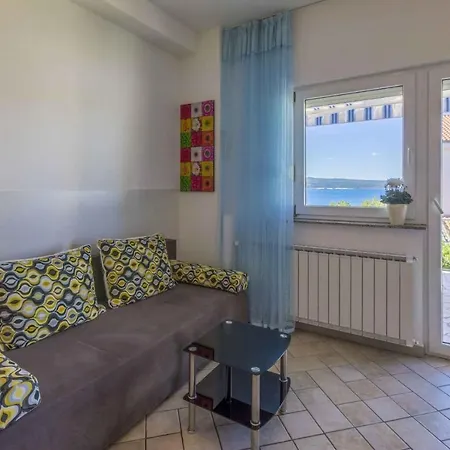 One-bedroom In Crikvenica Xvi 公寓 *