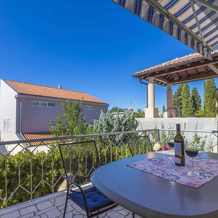 公寓 One-bedroom In Crikvenica Xvi *