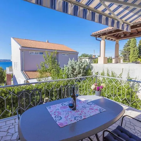 One-bedroom In Crikvenica Xvi 公寓