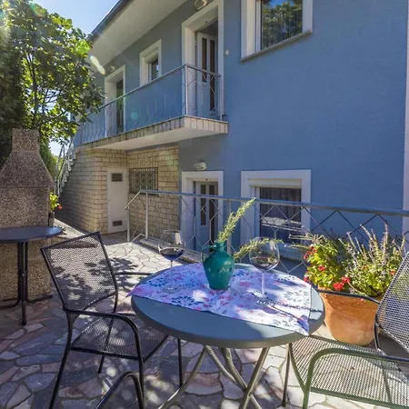 One-bedroom In Crikvenica Xvi 德拉马利