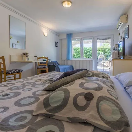 One-bedroom In Crikvenica Xvi *