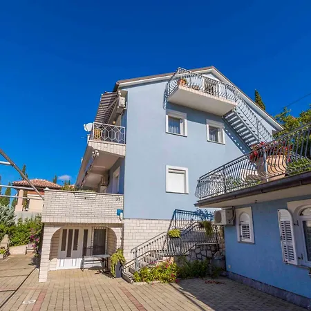One-bedroom In Crikvenica Xvi 公寓 *